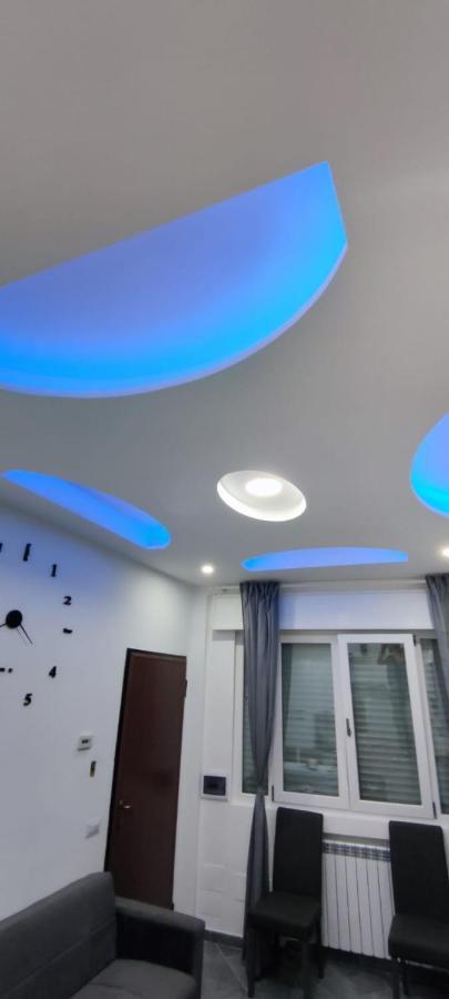 Andrea'S Apartments - Chiasserini Milano Dış mekan fotoğraf