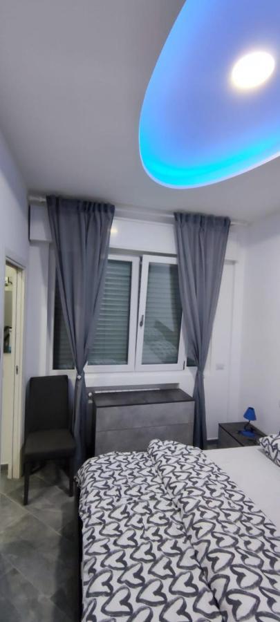 Andrea'S Apartments - Chiasserini Milano Dış mekan fotoğraf